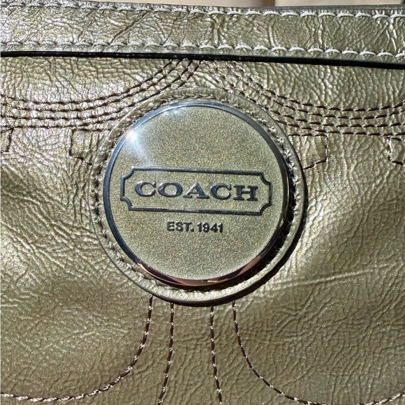 Coach East West Gallery Tote in Metallic Olive Patent Op Art - 2010 - GUC - Picture 2 of 16